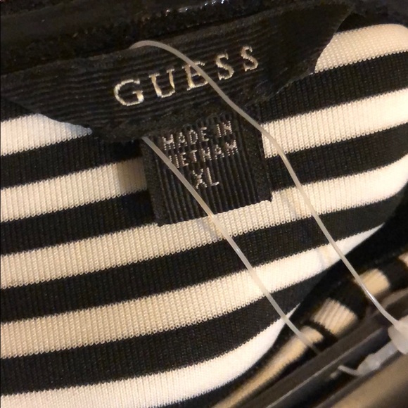 COPY - Guess Black and white Peplum Sleeveless Top NWT - Picture 3 of 3